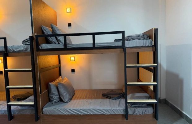 8-female-dormitory-room-5